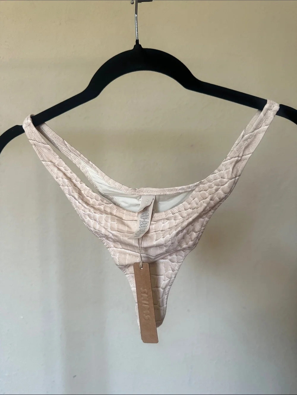 SKIMS Thong‎ Bikini Bottom Size Egret crocodile print NWT